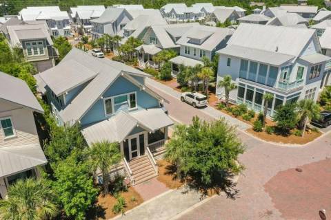 Prominence on 30A Amenities
